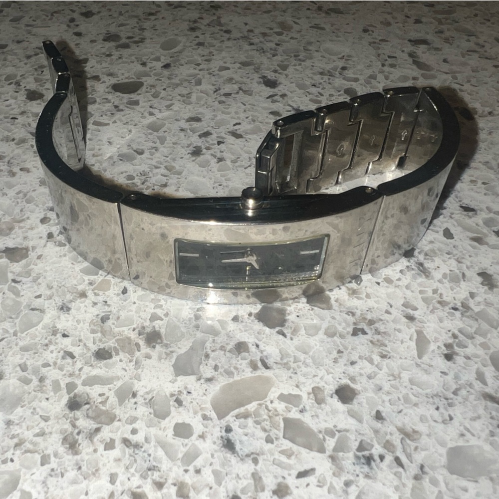 DKNT silver watch